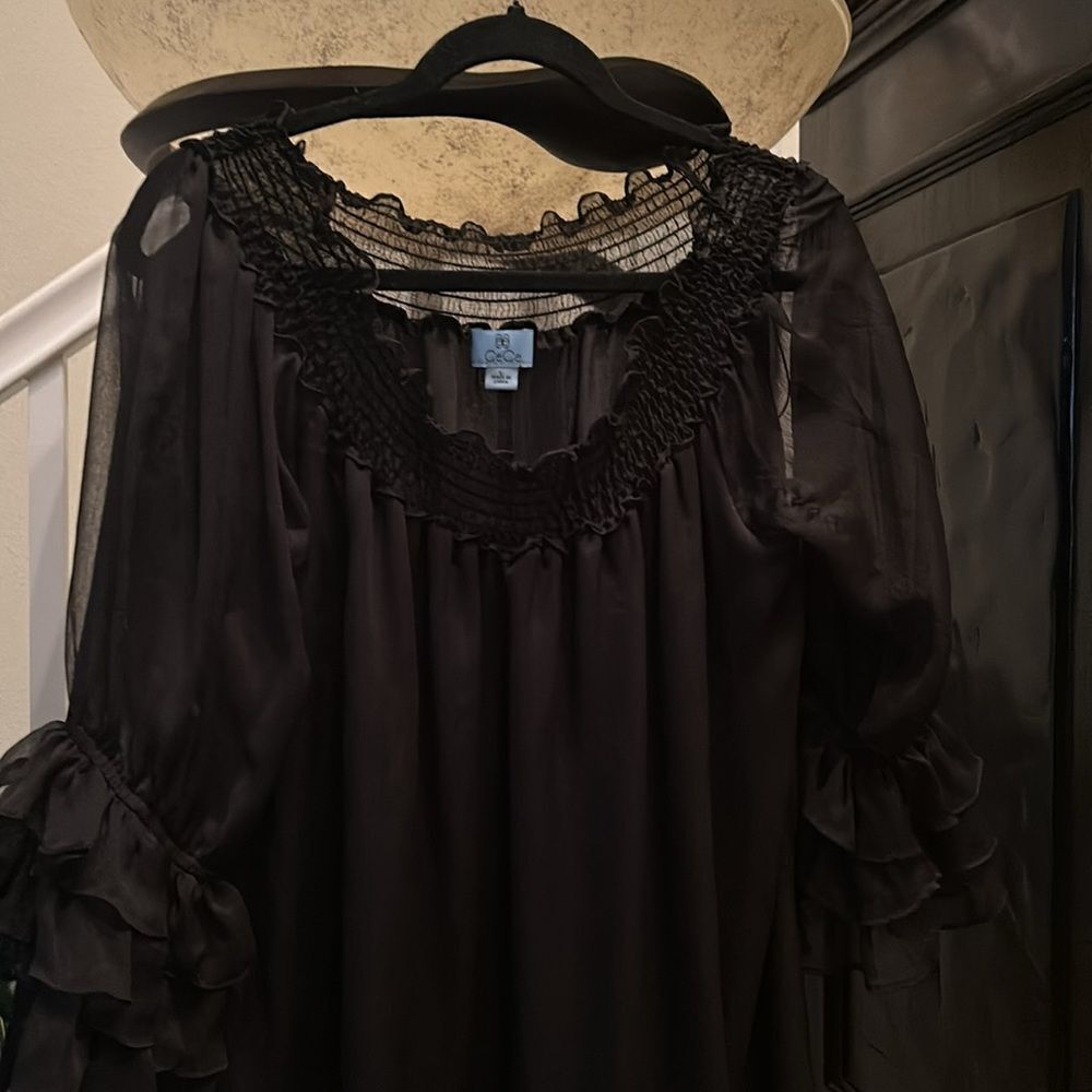 CeCe Black Sheer Ruffled Blouse - Picture 3 of 3